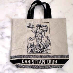 DIOR TOTE BAG